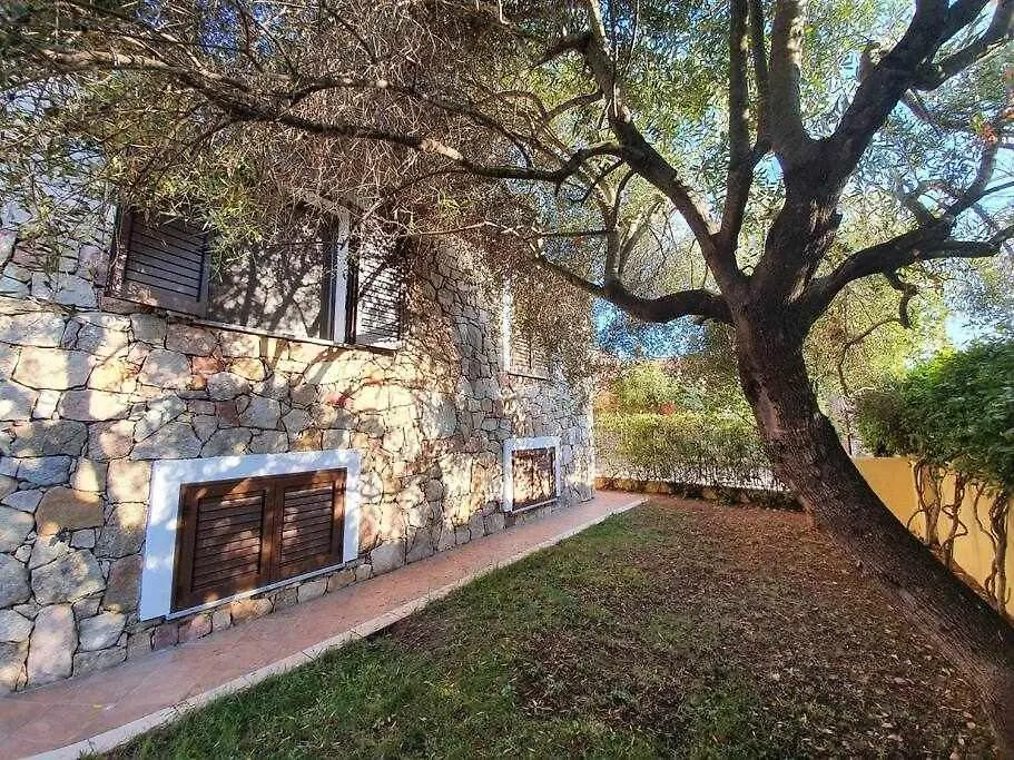 Casa Vacanze l'Olivastro al mare P Frailis Àrbatax 0*,