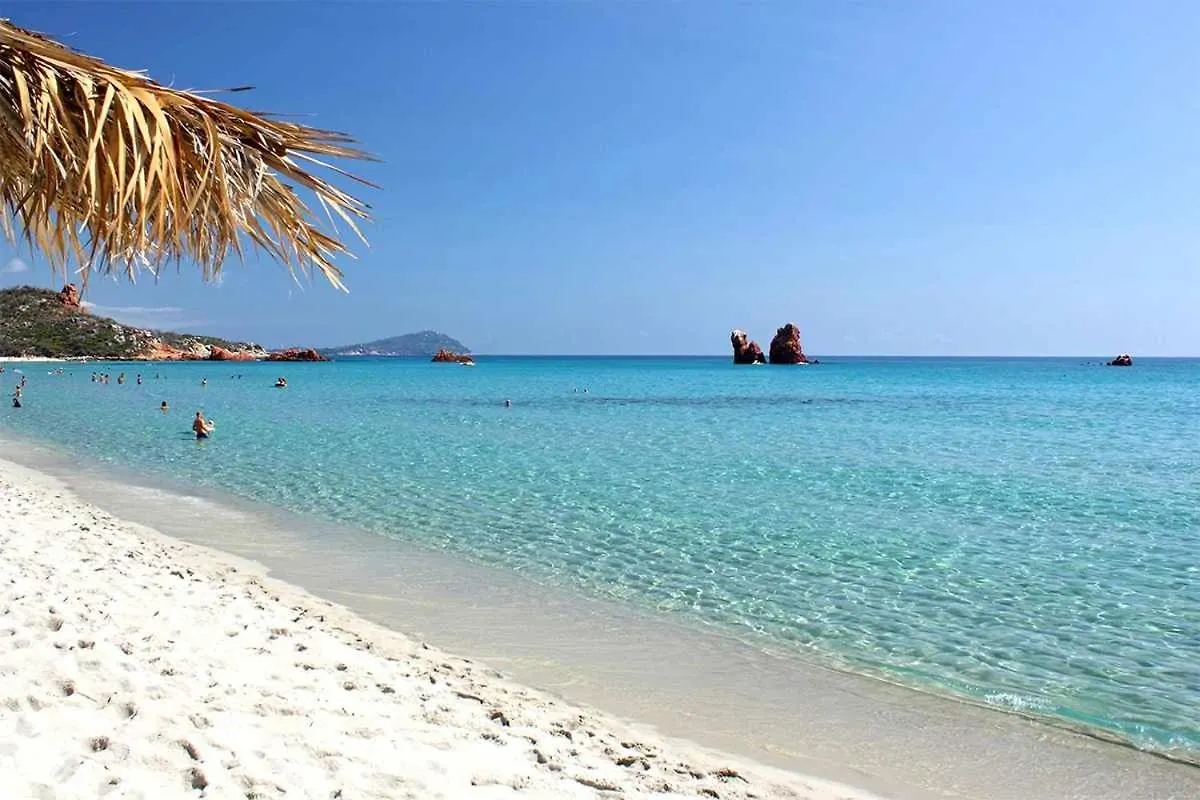 Casa Vacanze l'Olivastro al mare P Frailis Àrbatax